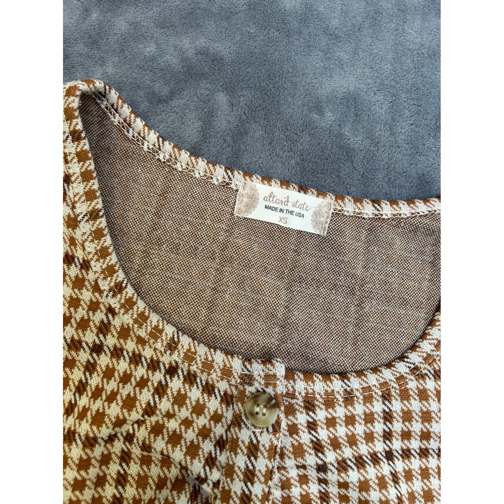 Altar'd State Brown Houndstooth Cropped Cardigan Top XS Long Sleeve Button Front - Picture 4 of 5